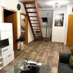 Moderne Zentrale Retreat * ブライ