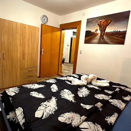 Moderne Zentrale Retreat