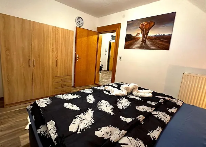 Moderne Zentrale Retreat