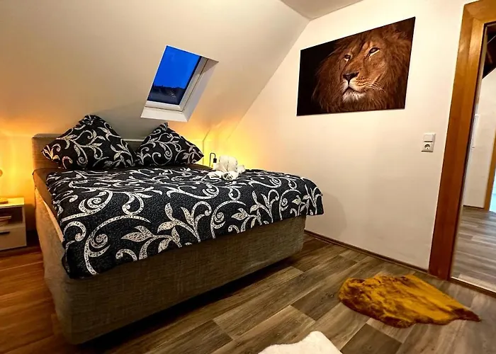 Moderne Zentrale Retreat